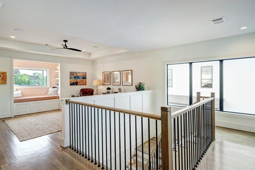1229 Kinley Lane