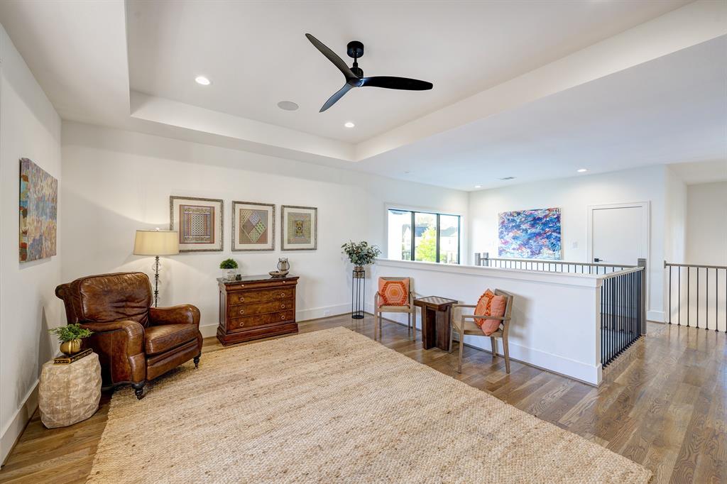 1229 Kinley Lane