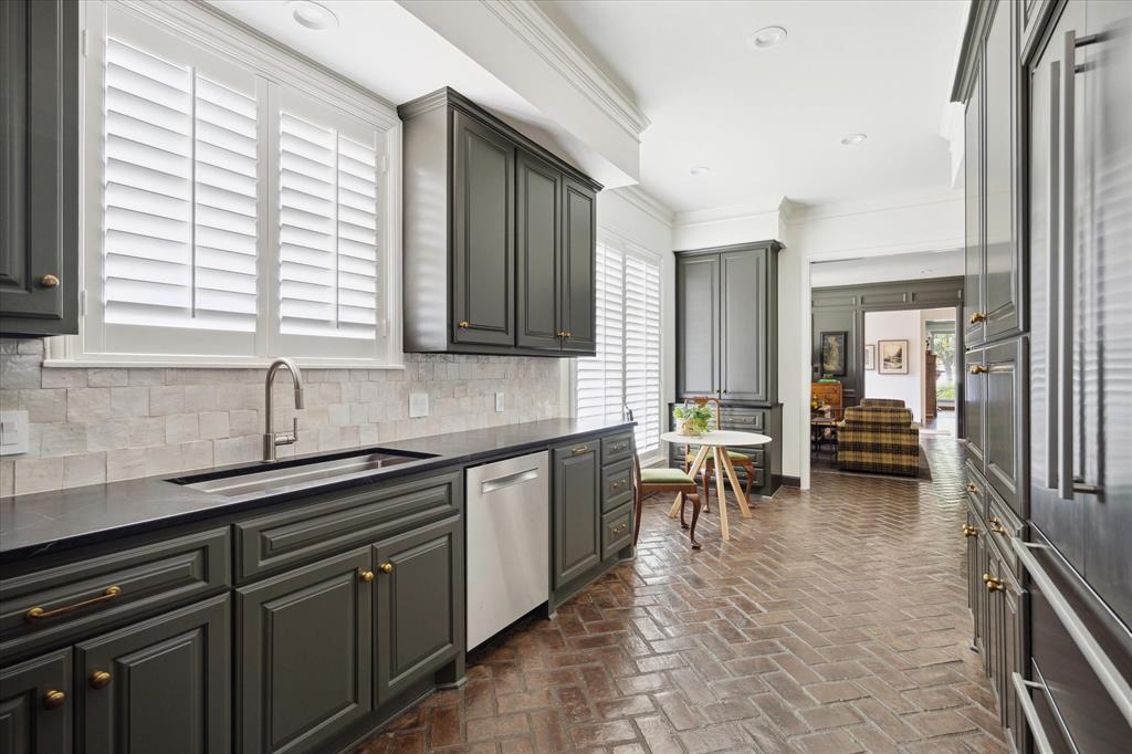 28 River Hollow Lane