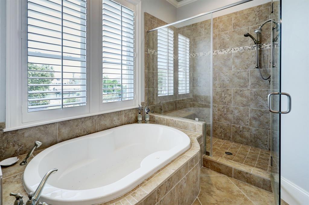 3425 Petite Circle
