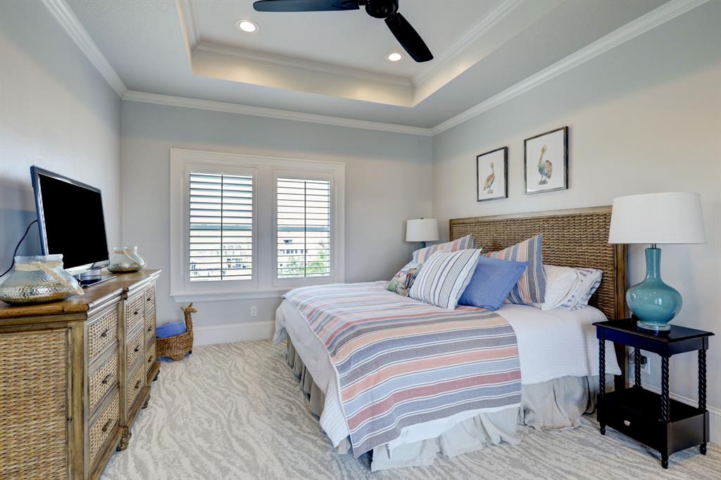 3425 Petite Circle