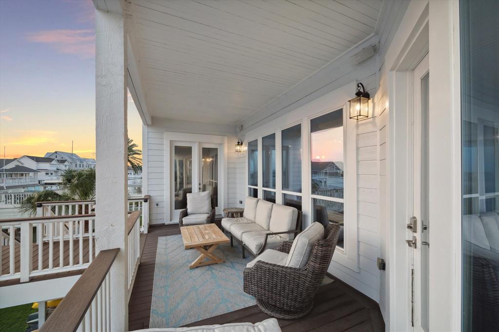 3425 Petite Circle