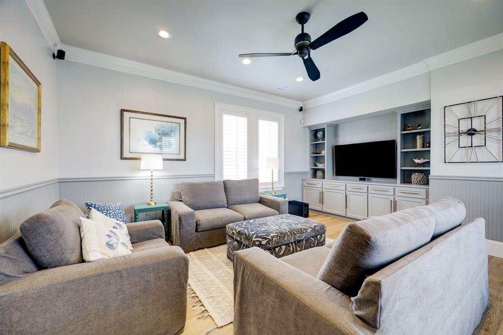 3425 Petite Circle