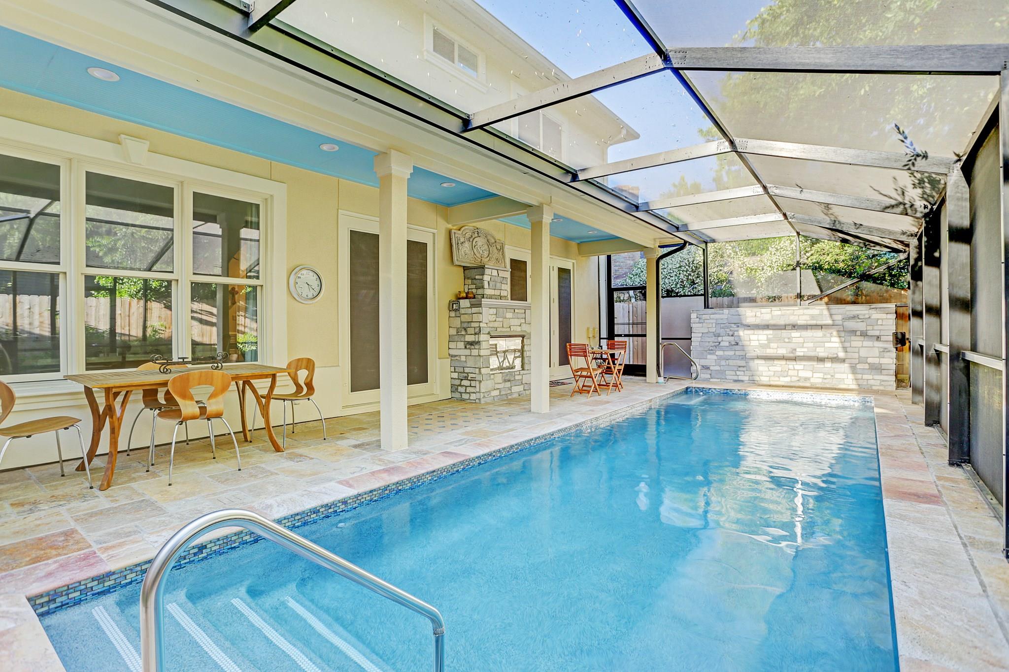 2629 University Boulevard