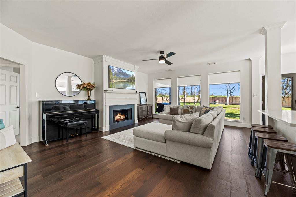 3906 Kenn Court
