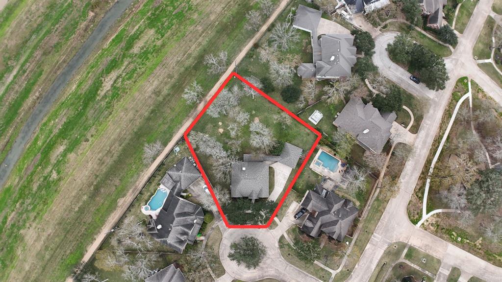 3906 Kenn Court