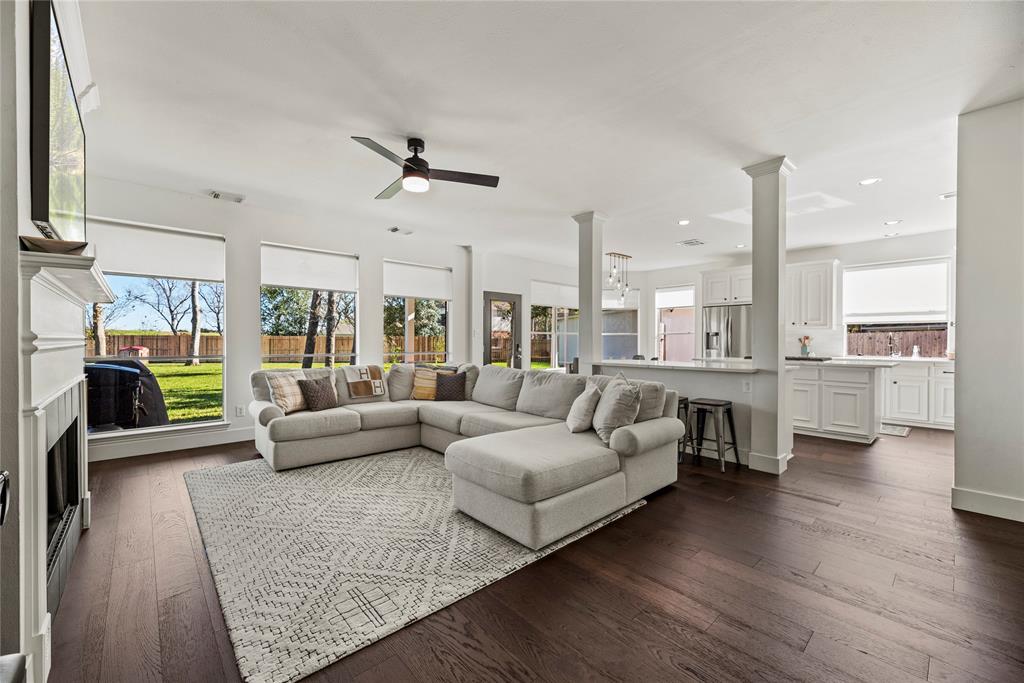 3906 Kenn Court