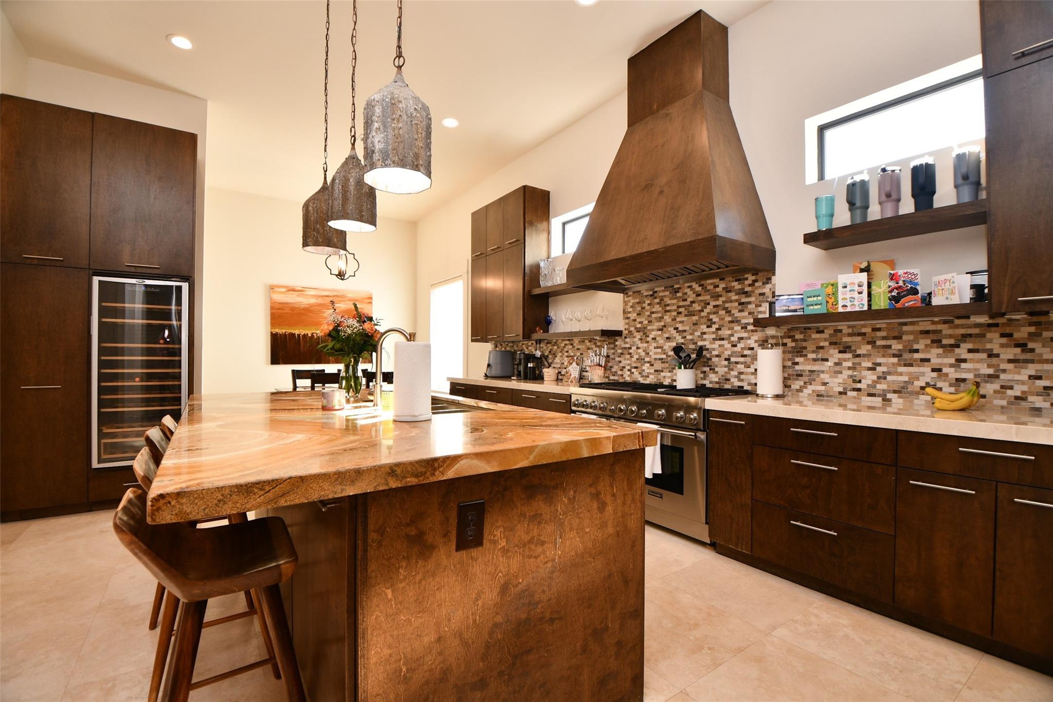 3203 Blue Bonnet Boulevard