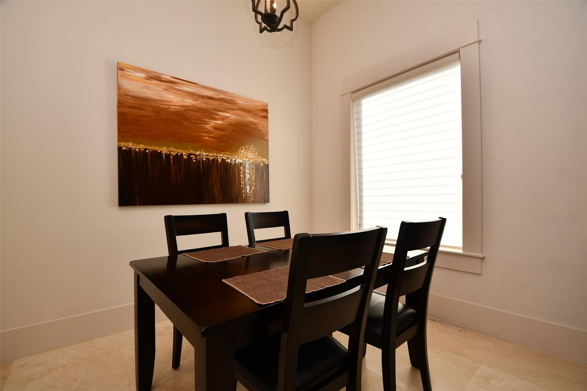 3203 Blue Bonnet Boulevard