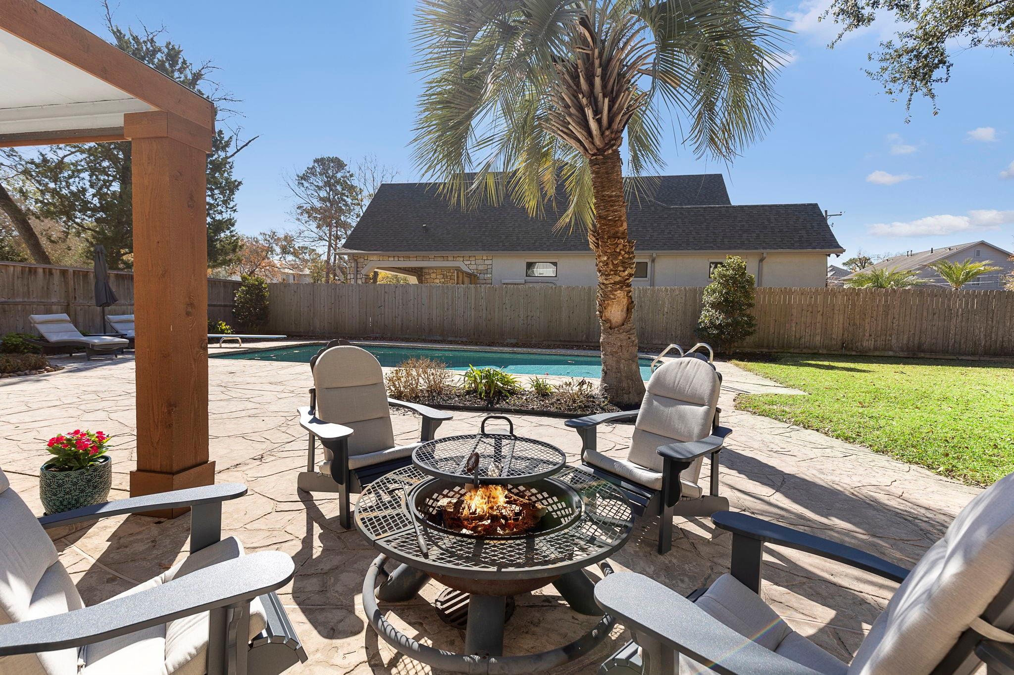 443 E Gaywood Drive
