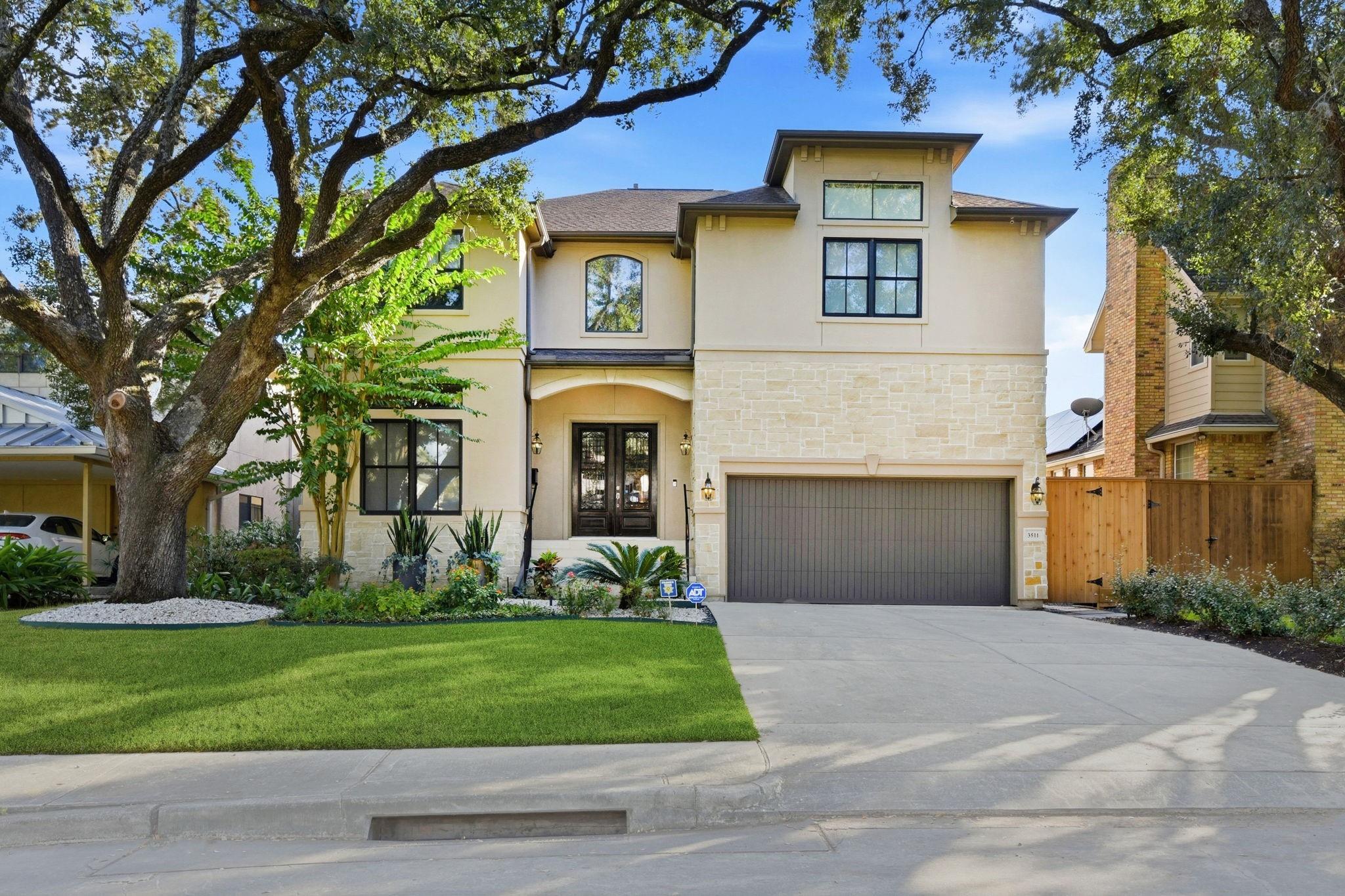 3511 Blue Bonnet Boulevard
