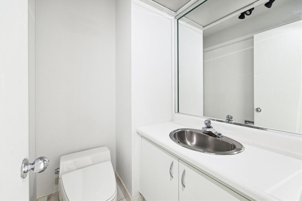 5110 San Felipe Street # 114W