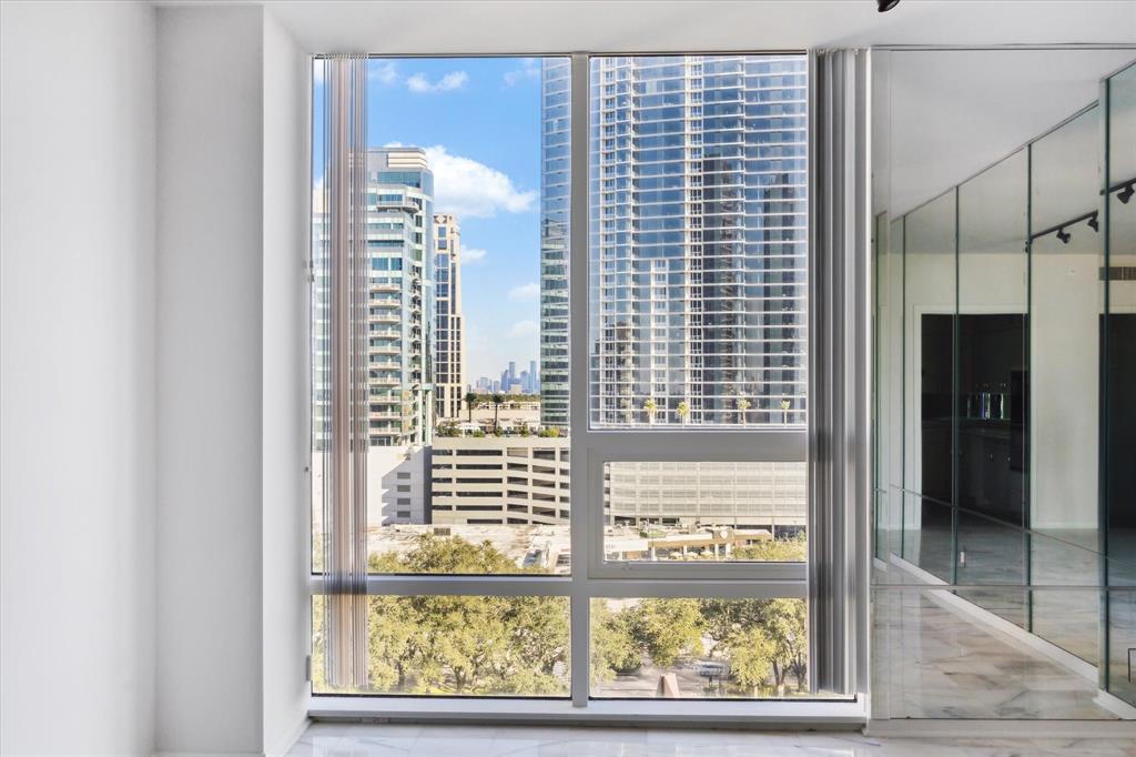 5110 San Felipe Street # 114W