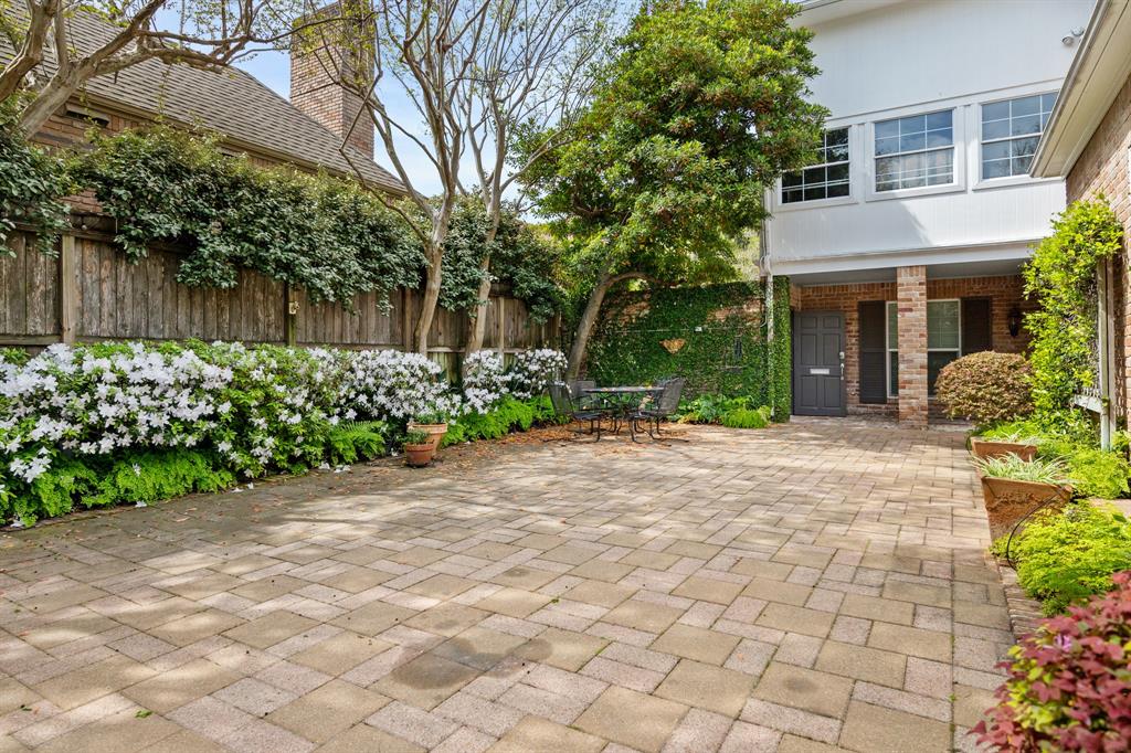1907 Nantucket Drive
