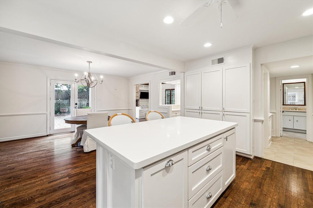 1907 Nantucket Drive