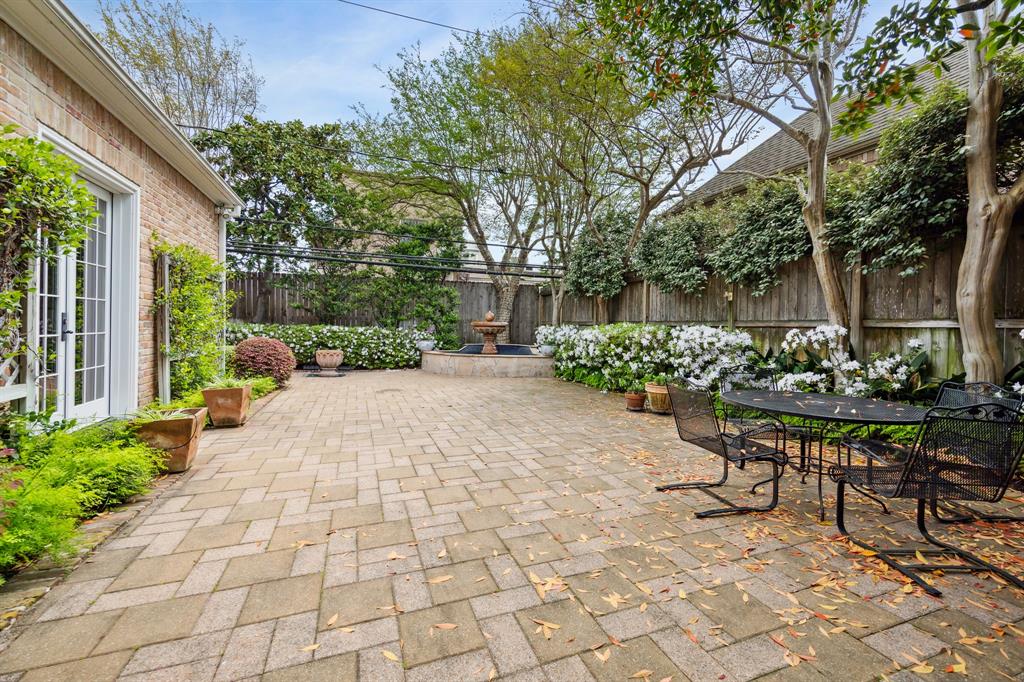 1907 Nantucket Drive