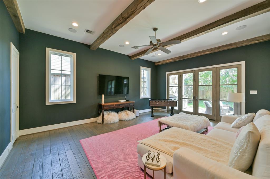 12123 Cobblestone Drive