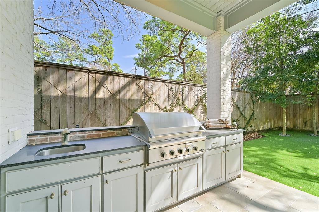 12123 Cobblestone Drive