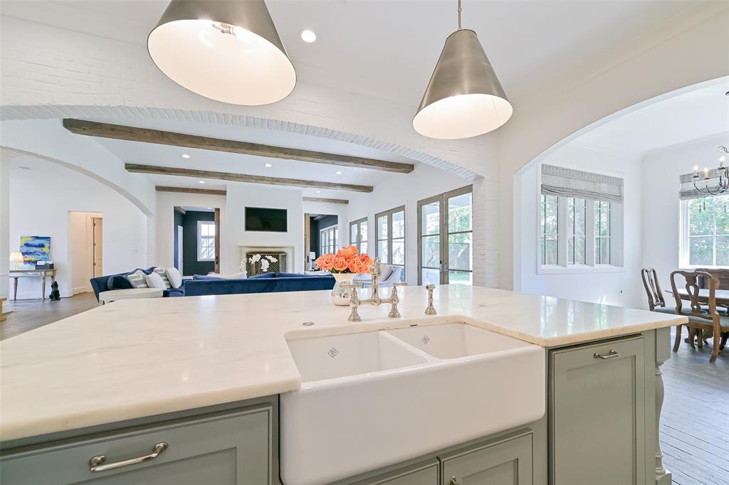 12123 Cobblestone Drive