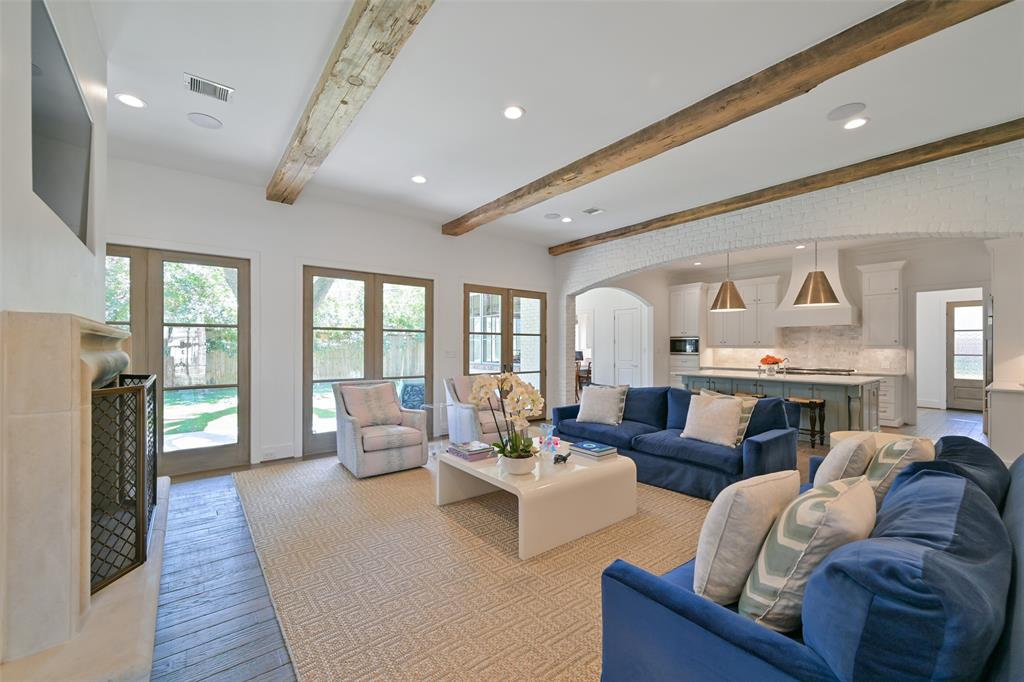 12123 Cobblestone Drive