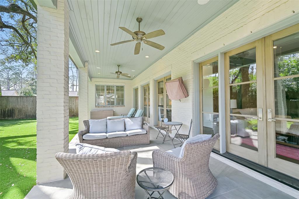 12123 Cobblestone Drive