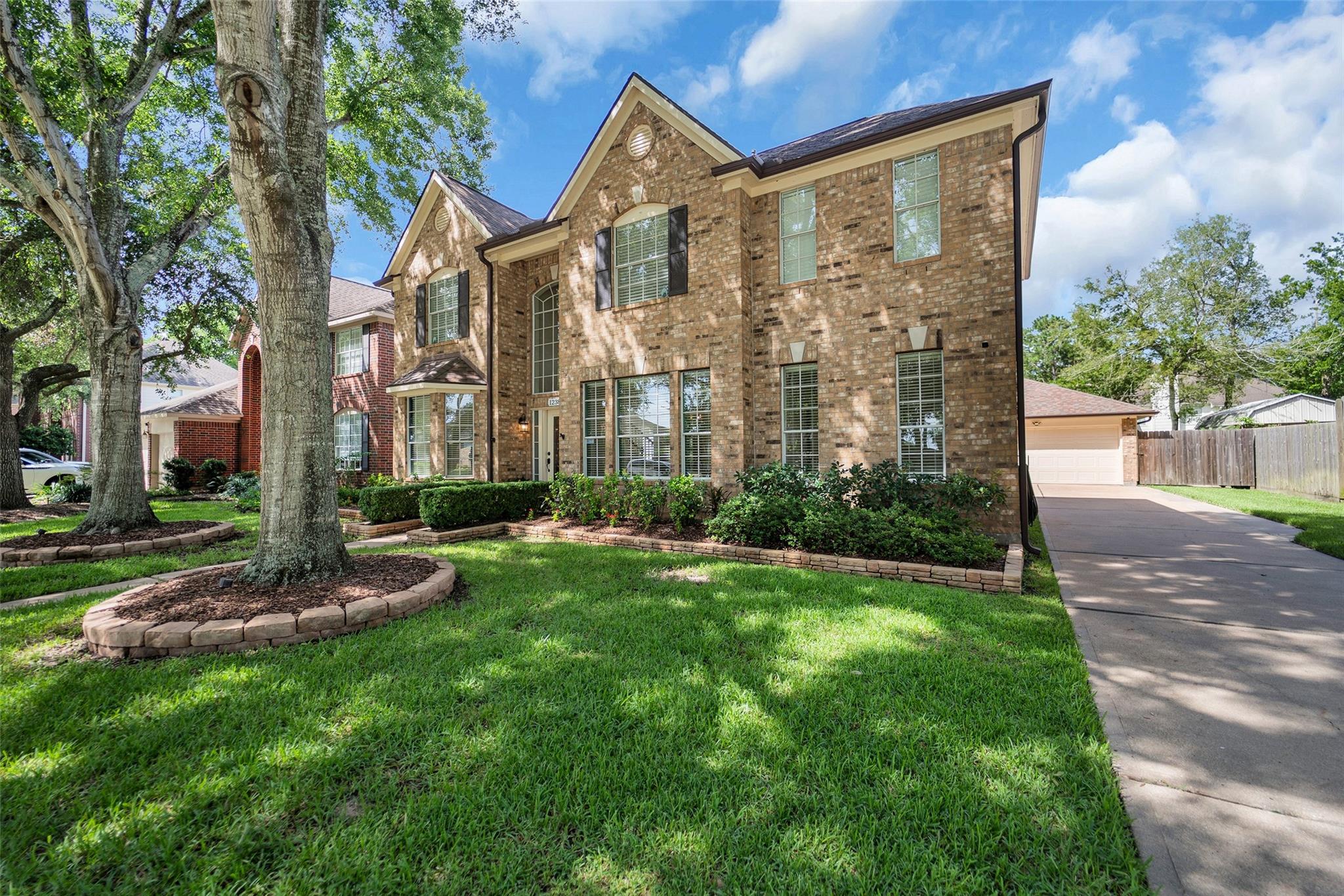 1238 Willow Branch Drive
