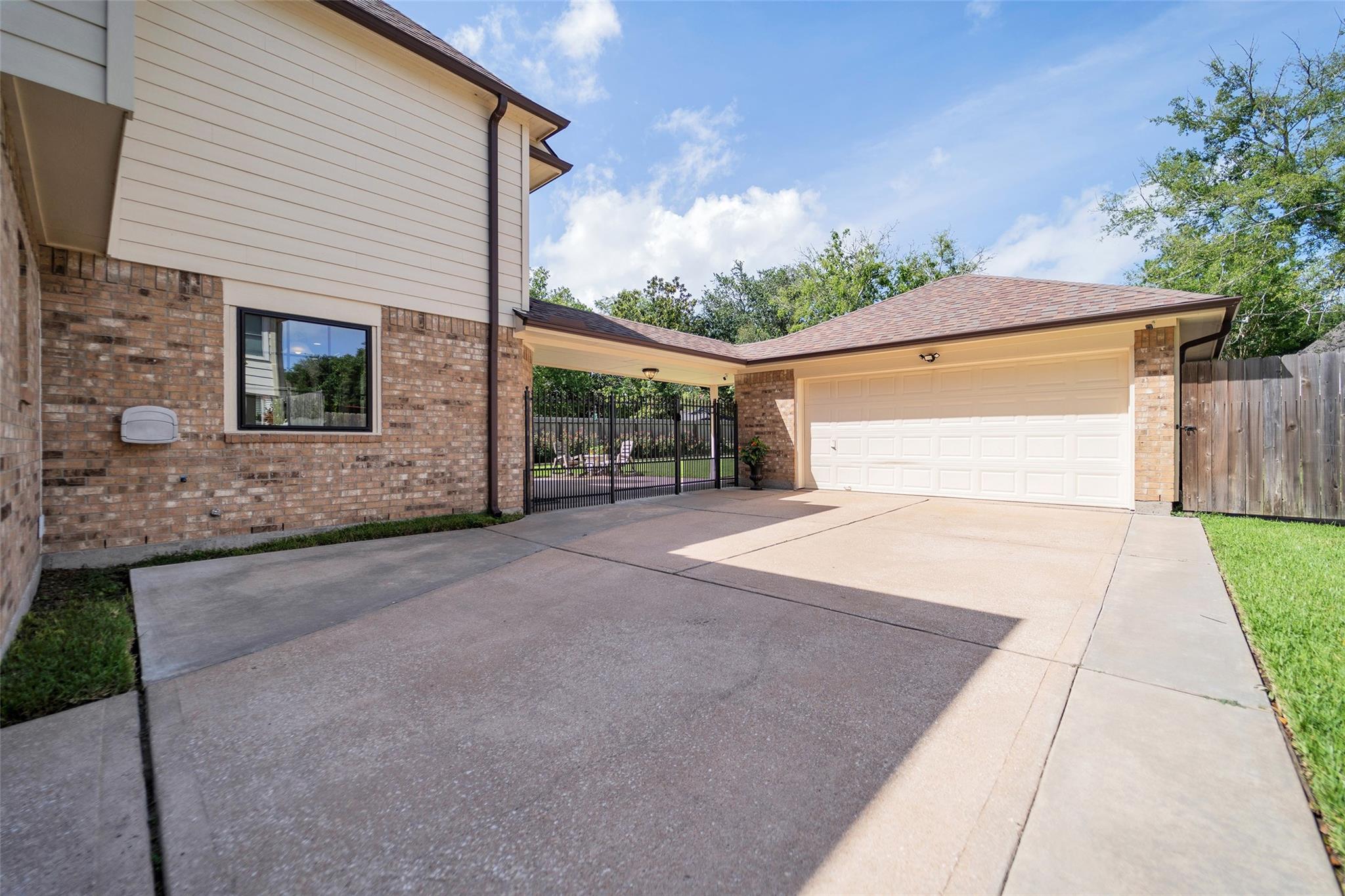 1238 Willow Branch Drive