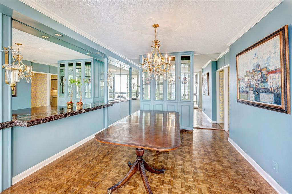 5001 Woodway Drive # 1101