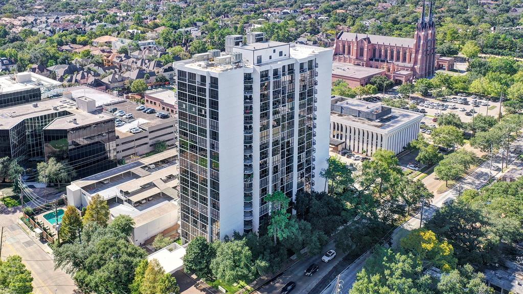 5001 Woodway Drive # 1101