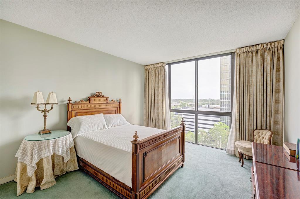 5001 Woodway Drive # 1101