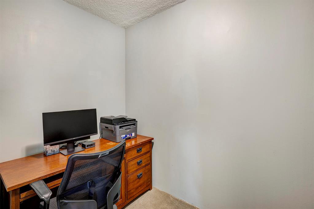 5001 Woodway Drive # 1101