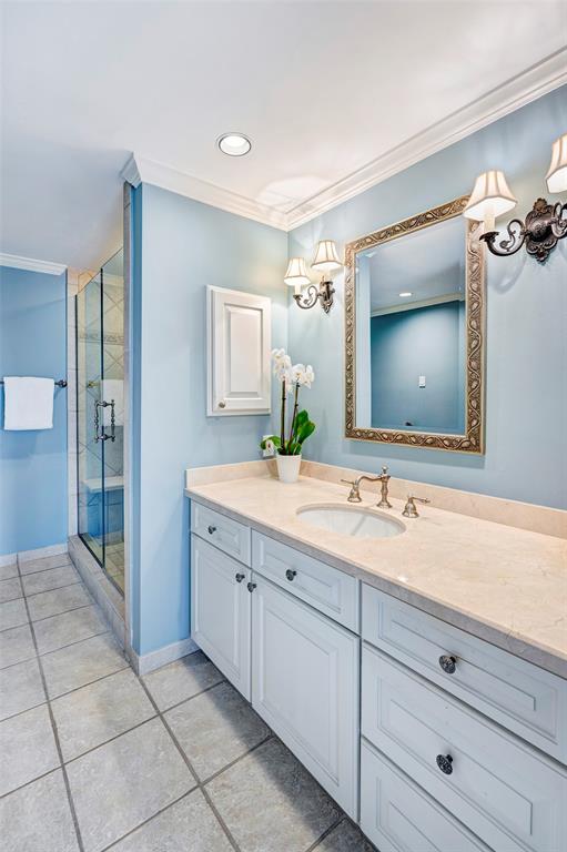 5001 Woodway Drive # 1101