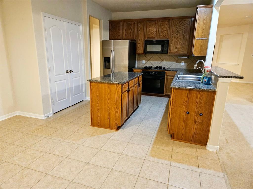 6711 Aegean Trail