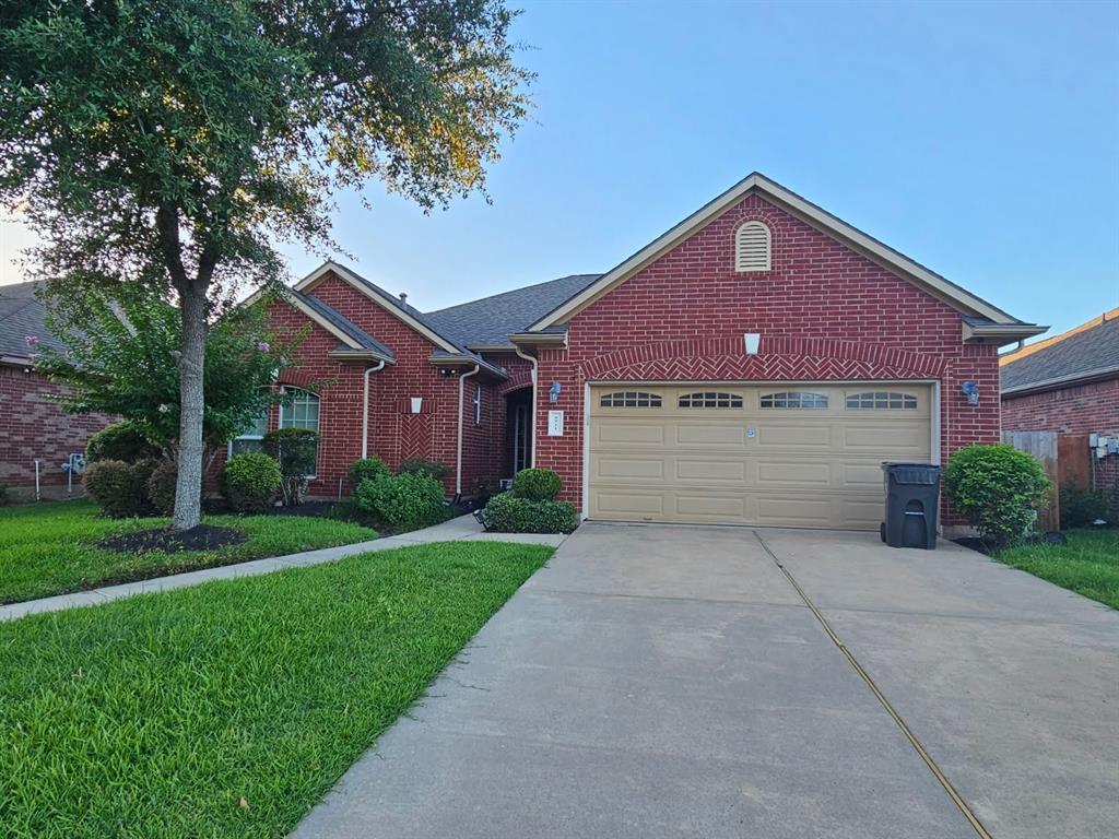 6711 Aegean Trail