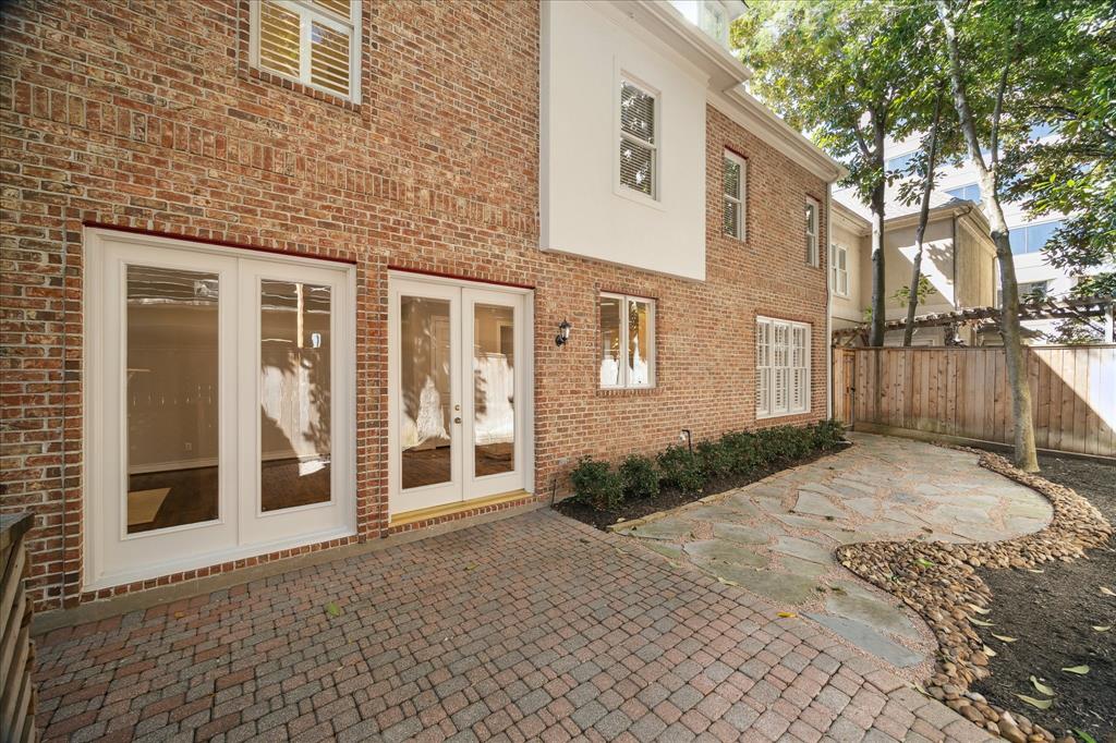 1204 Ripple Creek Drive