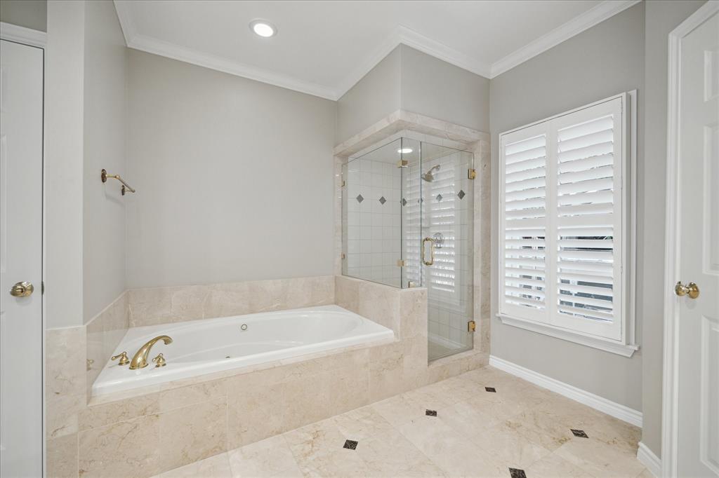 1204 Ripple Creek Drive