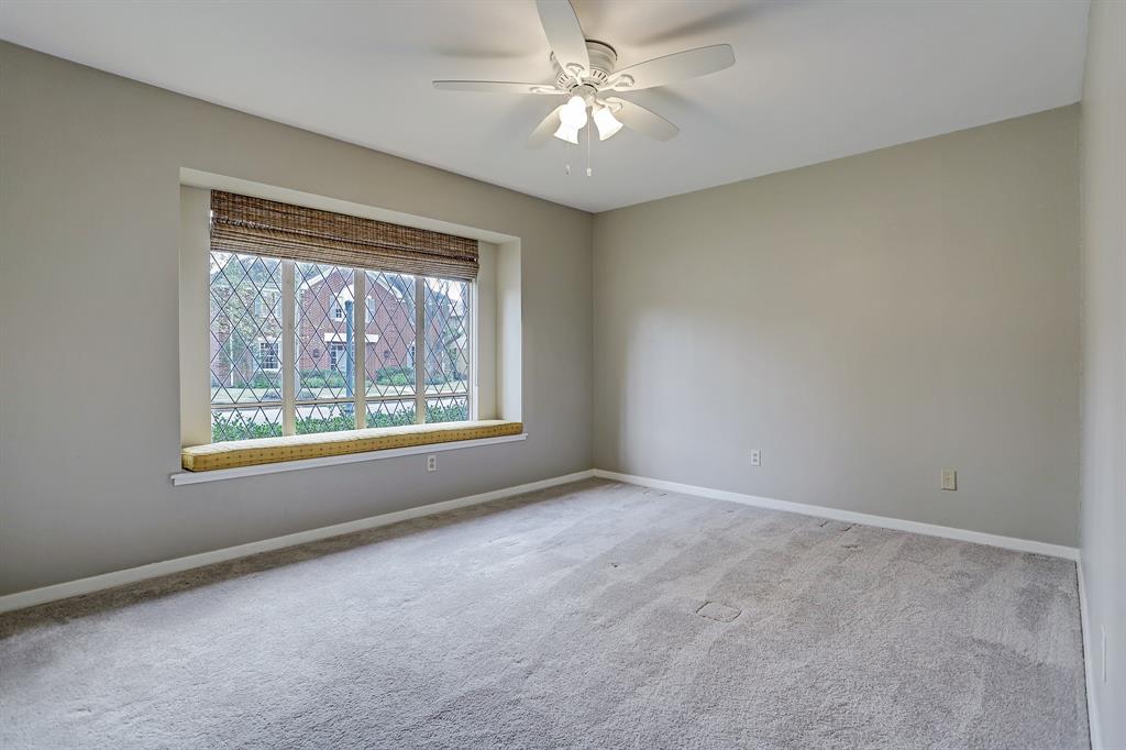 2202 Robinhood