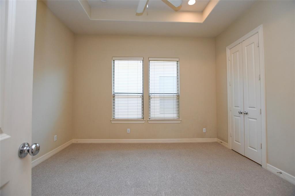 3819 Centerplaza Drive