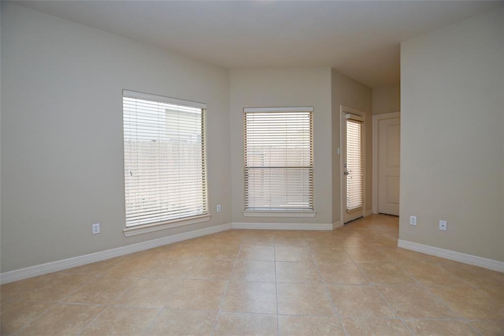 3819 Centerplaza Drive