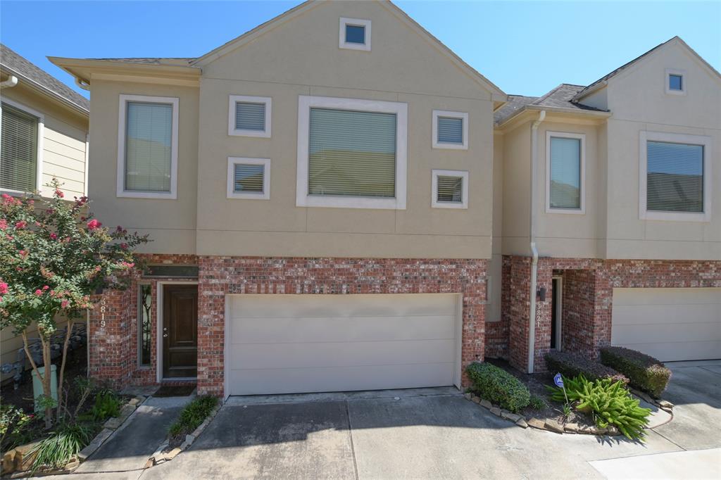 3819 Centerplaza Drive
