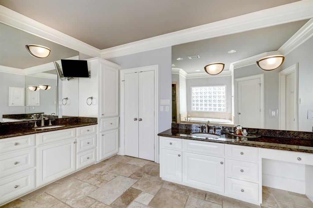 6155 Cedar Creek Drive