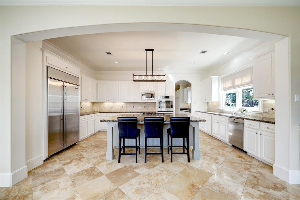 6155 Cedar Creek Drive