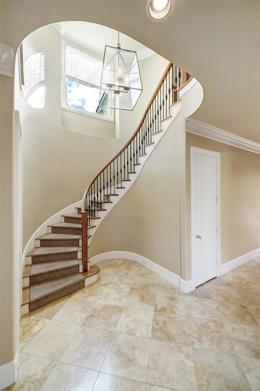 6155 Cedar Creek Drive