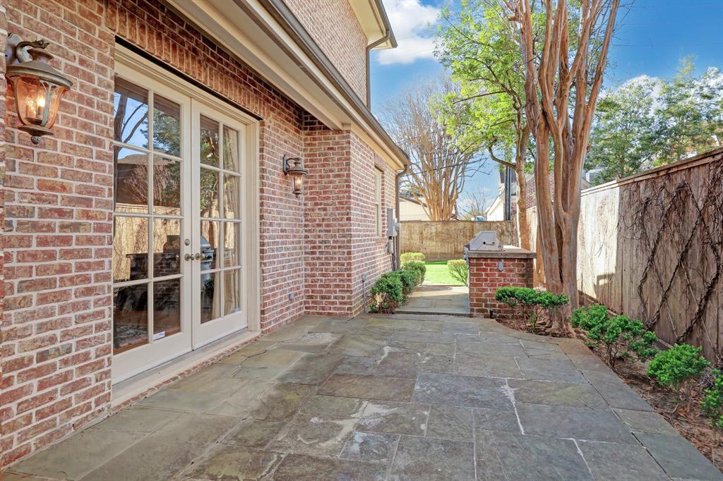 6155 Cedar Creek Drive