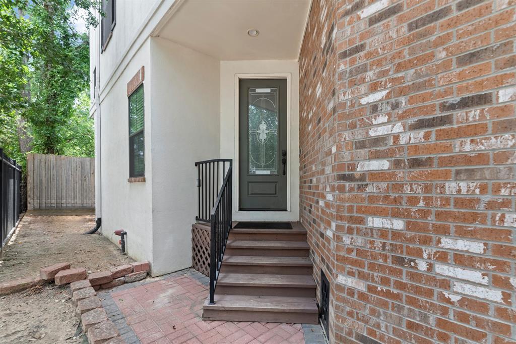 1402 W 26th Street # A