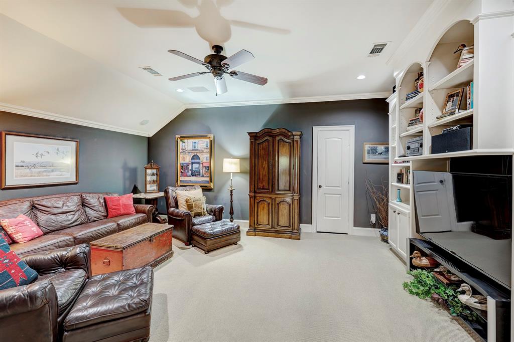 3102 Rosemary Park Lane