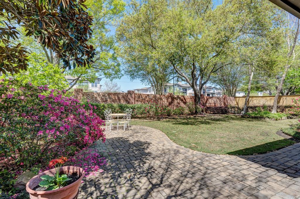 3102 Rosemary Park Lane