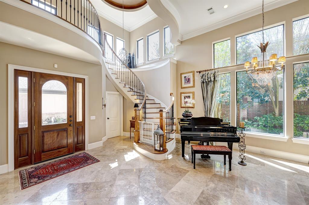 3102 Rosemary Park Lane