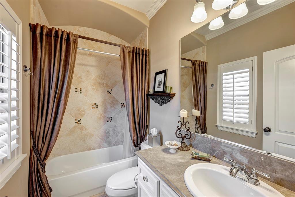 3102 Rosemary Park Lane