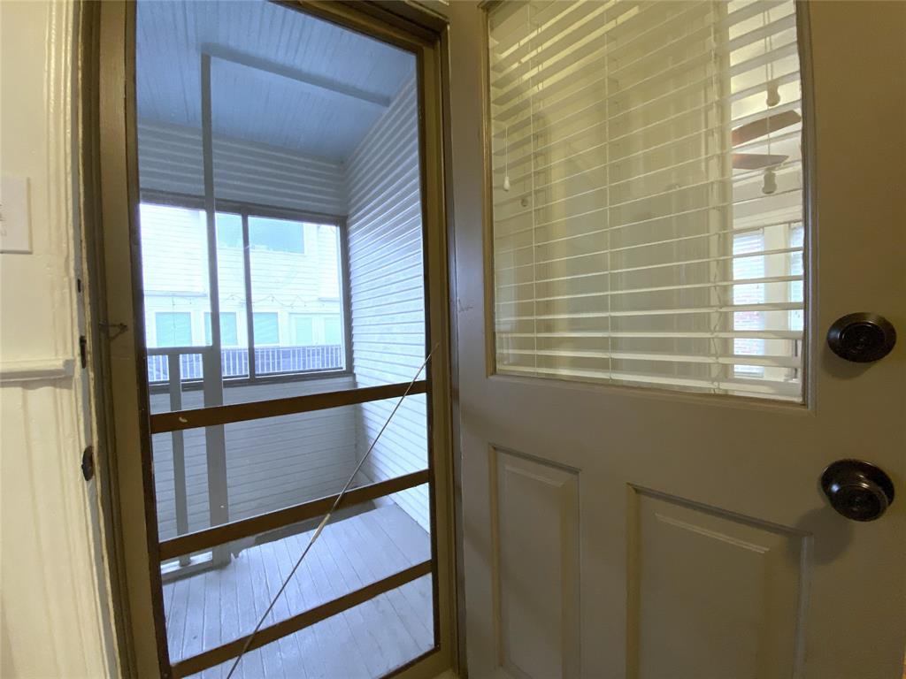 513 W Main Street # 4